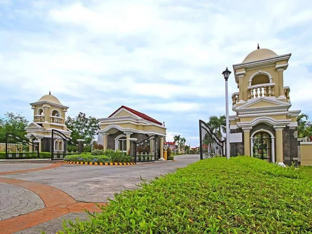 2 Bedroom For Sale In Alta Vida photo 1