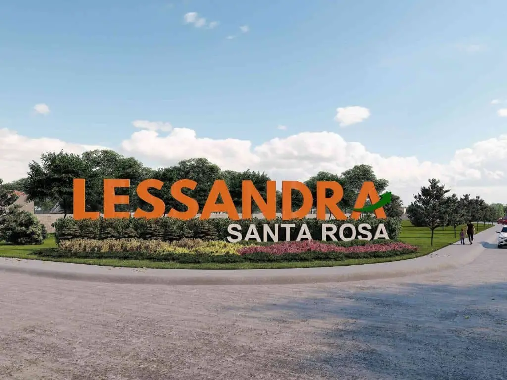 Lessandra Santa Rosa photo 2