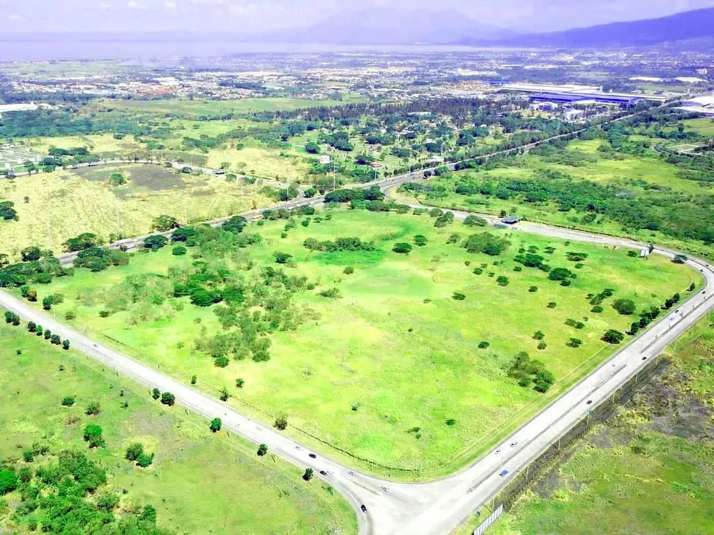 Eton City photo 3