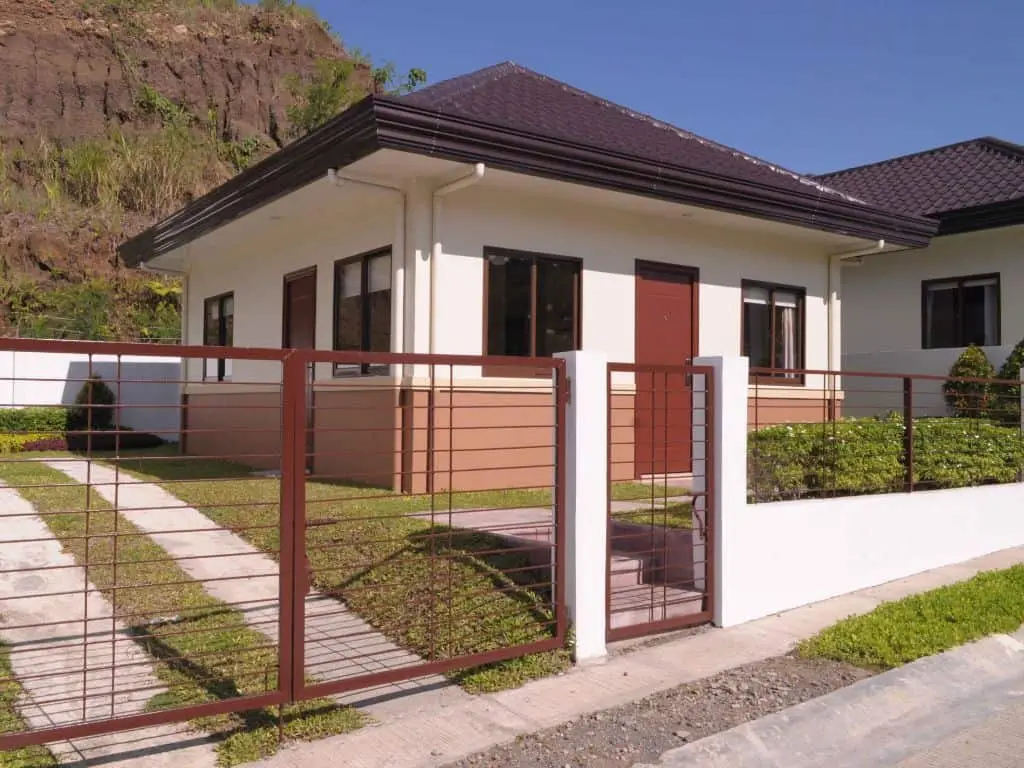 4 Bedroom For Sale In Villa Señorita Davao photo 1