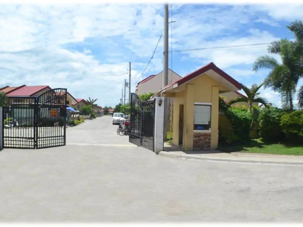 1 Bedroom For Sale In Bougainvilla Homes photo 1