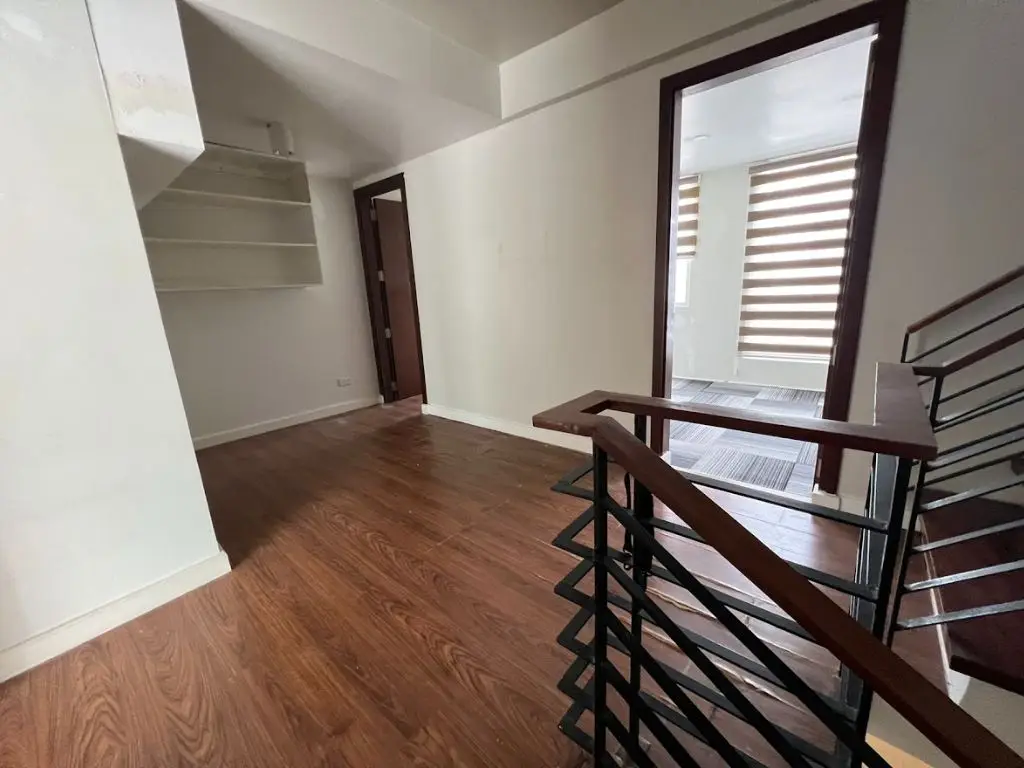 3 Bedroom For Rent in 68 Roces photo 4