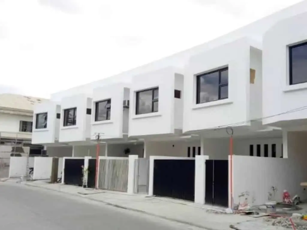 3 Bedroom For Sale in Levanto photo 1