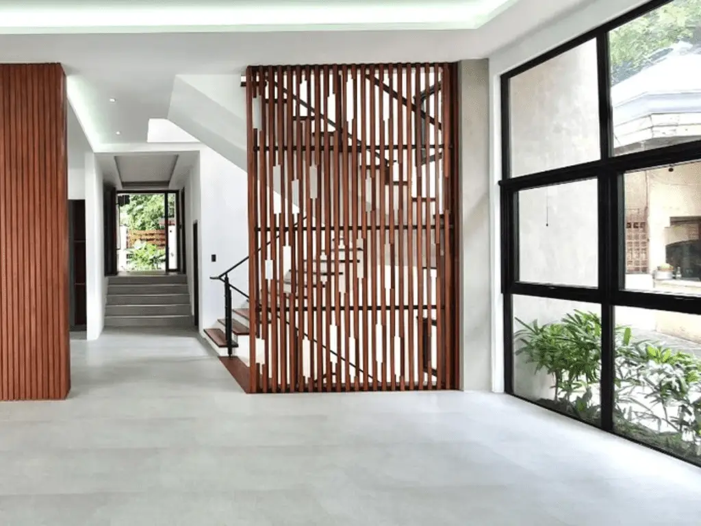 5 Bedroom For Sale in Ayala Heights Village photo 6