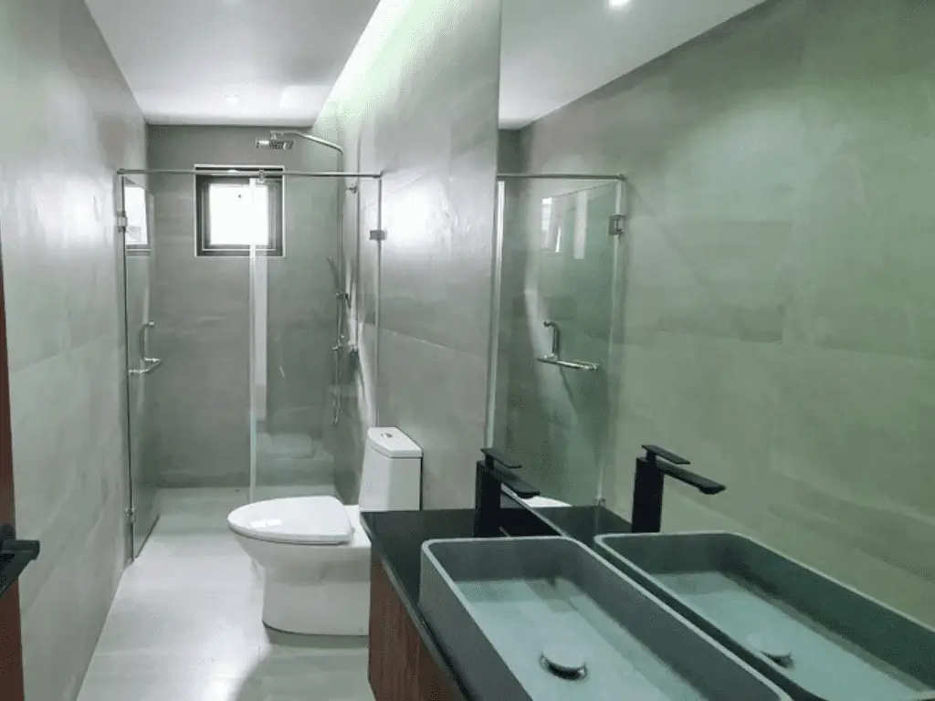 5 Bedroom For Sale in Ayala Heights Village photo 8