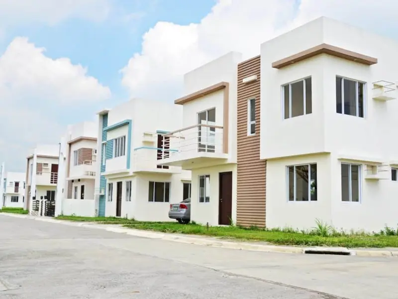 3 Bedroom For Sale In West Wing Residences