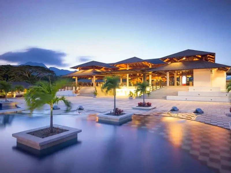 Club Laiya
