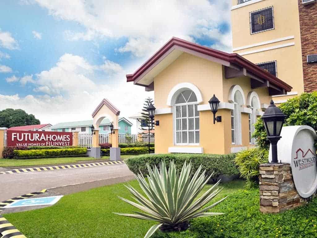 Westwood Mansions 3 Bedroom for sale Paradahan 1, Tanza Lionunion