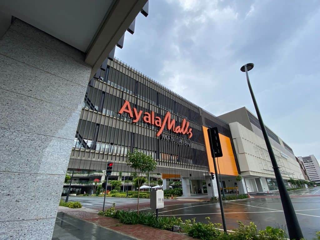 Ayala malls manila bay para aque metro manila lionunion