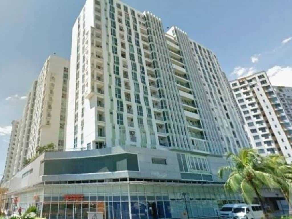 Bay Garden Club And Residences 3 Bedroom for sale Macapagal Boulevard