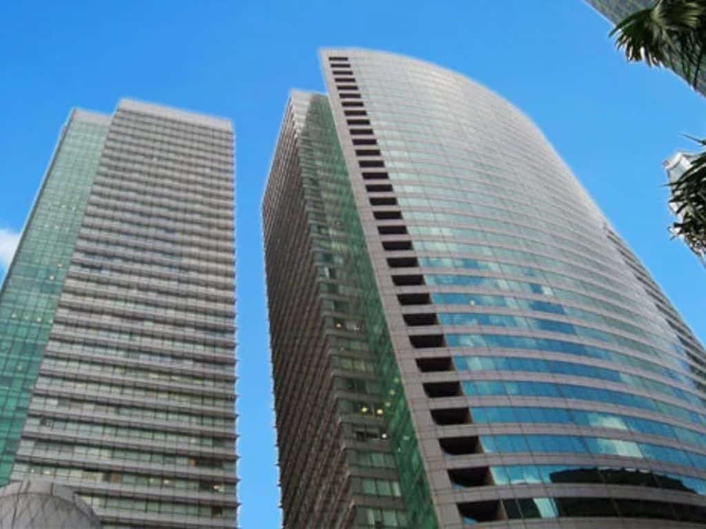 rcbc-plaza-tower-1-by-w-v-coscolluela-associates-ayala-avenue