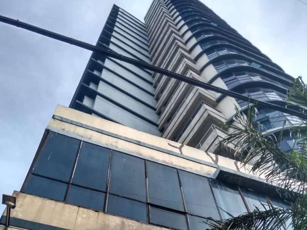 The Garden Heights Condominium E. Rodriguez, Quezon City Lionunion