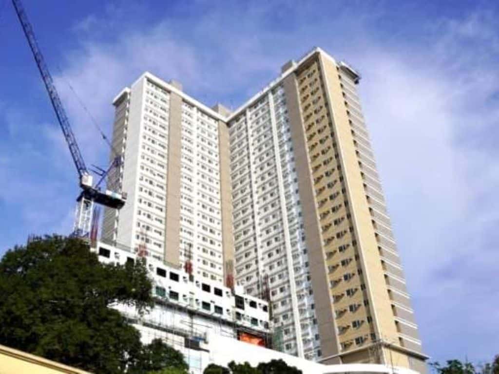 Covent Garden Residences by Empire East Land Holdings Santa Mesa