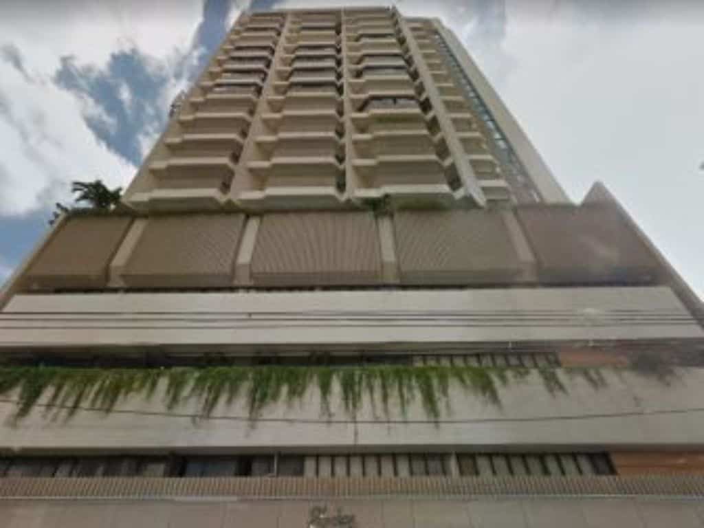 Echelon Tower Condominium 3 Bedroom for sale Malate, Manila Lionunion